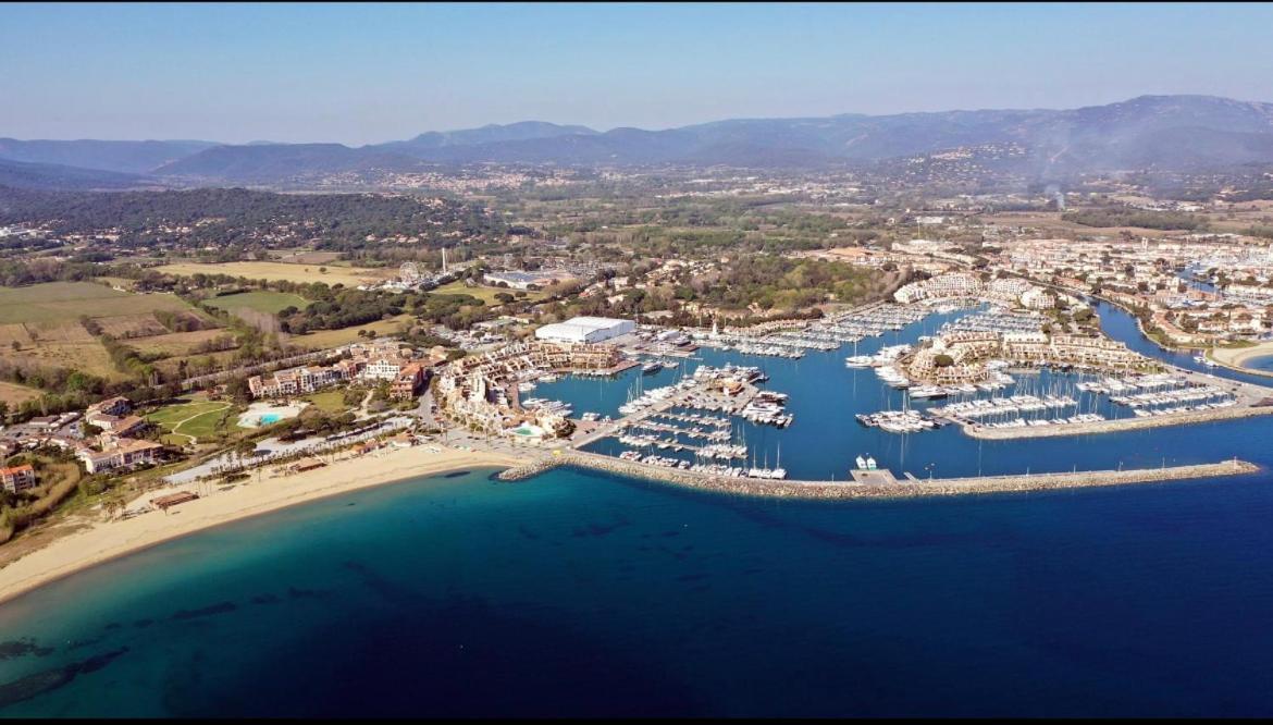 Plage / Beach / Marines De Gassin / Saint-Tropez Экстерьер фото